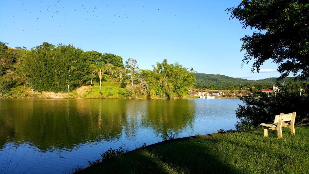 Ilha Da Gale Tourist Hotel Fazenda De Bombas Bombinhas Eksteriør bilde